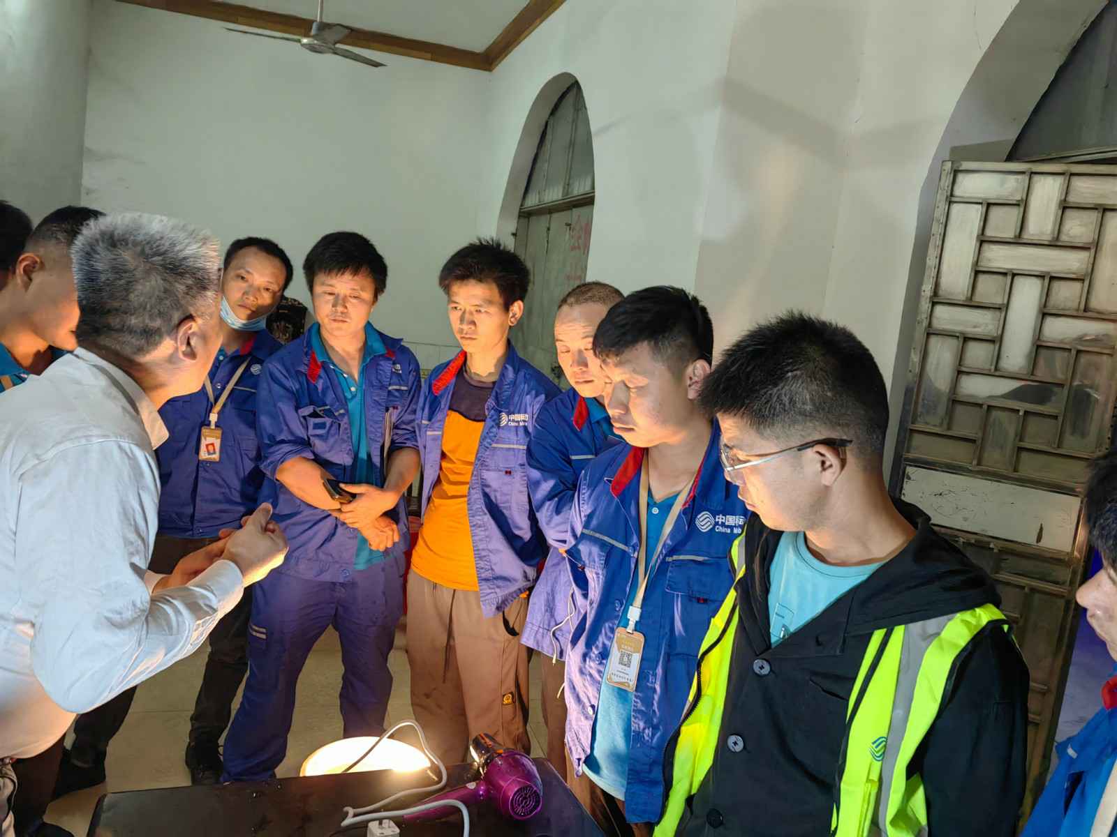 沈阳袁浩绿色清洁科技有限公司为中移铁通有限公司安全用电培训